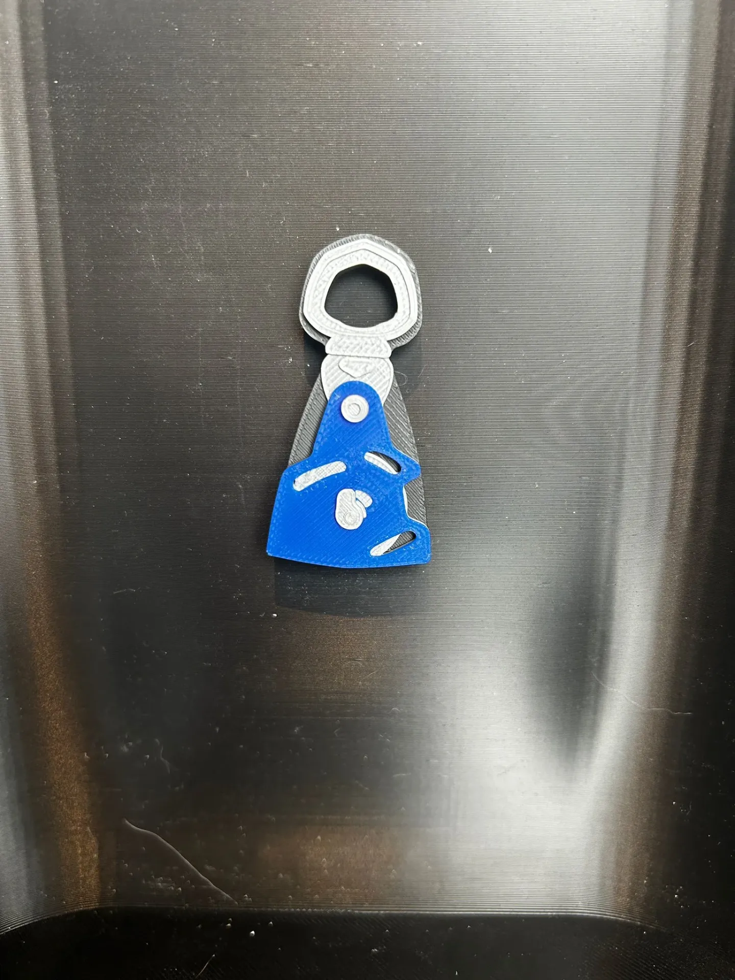 Apex swivel
